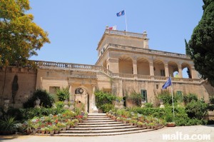 presidential-palace-at-the-st-anton-gardens-attard
